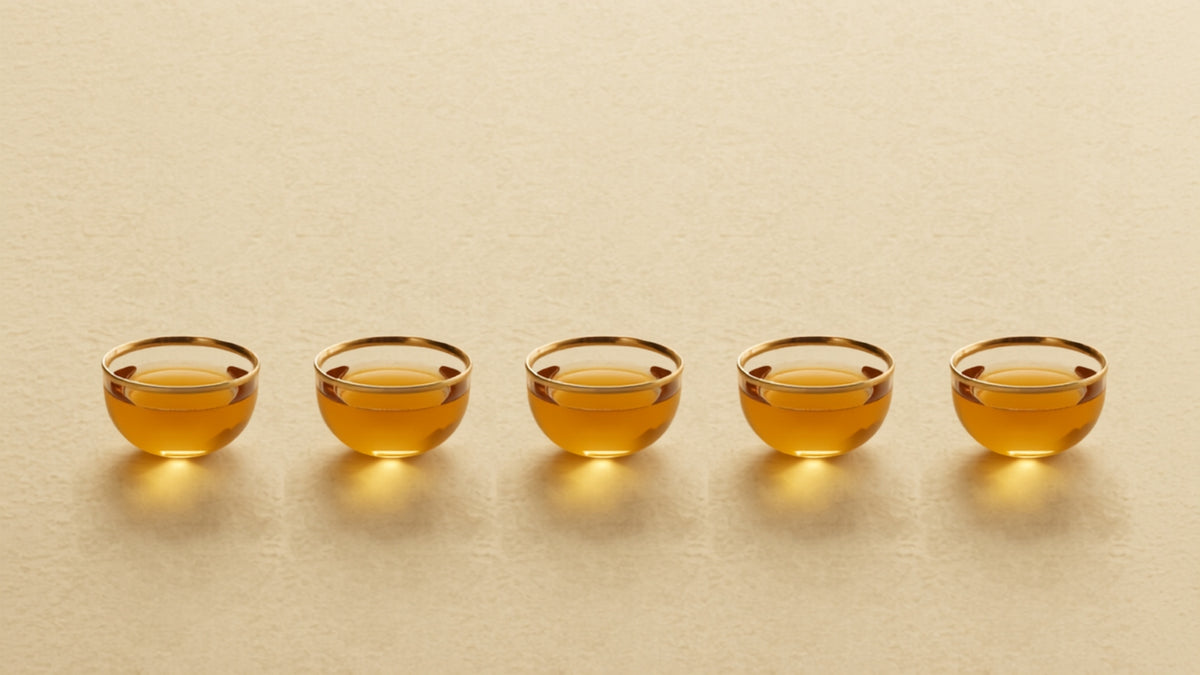 Sequence of tea cups showing multiple infusions of the same leaves